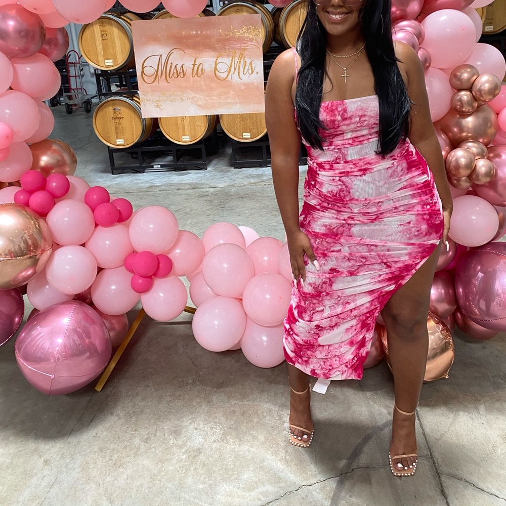 Pink rushed dress with side slit